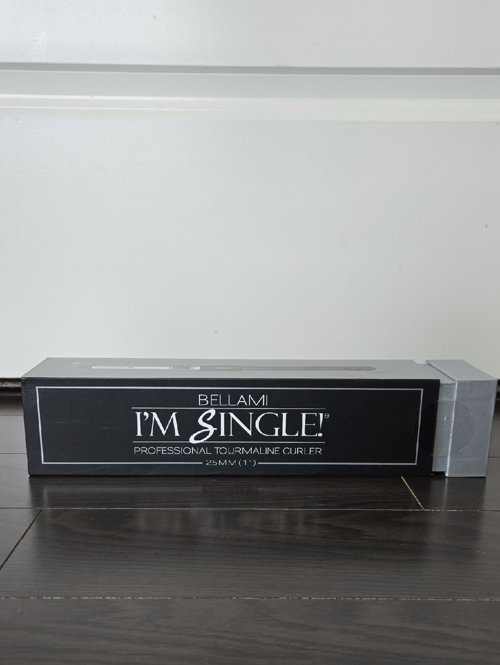 BELLAMI I’M SINGLE! Professional Tourmaline Curler - Black